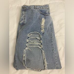 Shein Curve 2x Ripped Straight Leg Mom Jeans